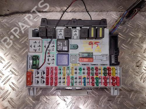 fuse-box-opel-vectra-b-j96-1995-1996-1997-1998-1999-2000-2001-2002-2003-2004-33482160 main image