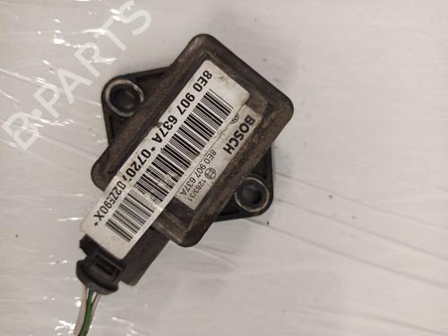 Used Electronic module Electronic module VW PHAETON (3D1, 3D2, 3D3, 3D4, 3D6, 3D7, 3D8, 3D9) 3.0 V6 TDI 4motion (224 hp) 34989799 34989799