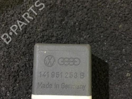 Used Electronic sensor Electronic sensor VW GOLF III (1H1) 1.9 TDI (90 hp) 33482502 33482502