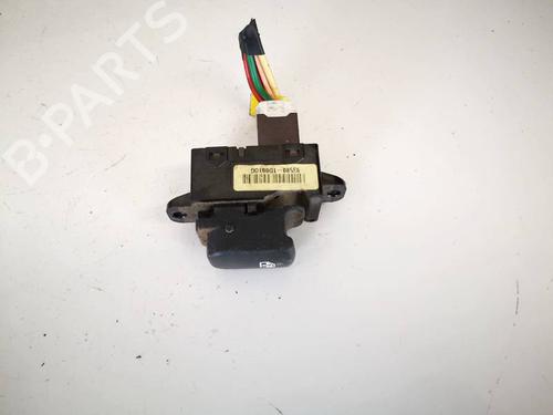 Used Switch KIA CARENS III MPV (UN) 2.0 CRDi 115 (115 hp) 32561131