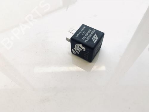 Used Electronic sensor Electronic sensor VW SHARAN (7M8, 7M9, 7M6) 1.9 TDI (110 hp) 33090034 33090034