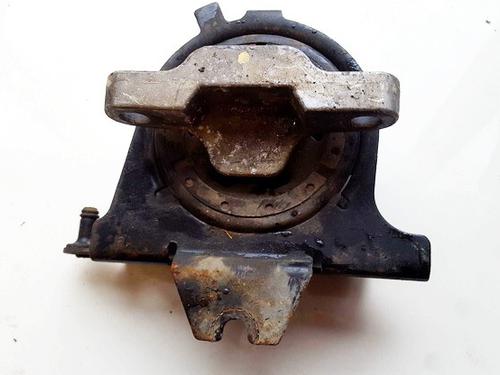 Used Engine mount Engine mount CHRYSLER VOYAGER IV (RG, RS) 2.5 CRD (141 hp) 33521499 33521499