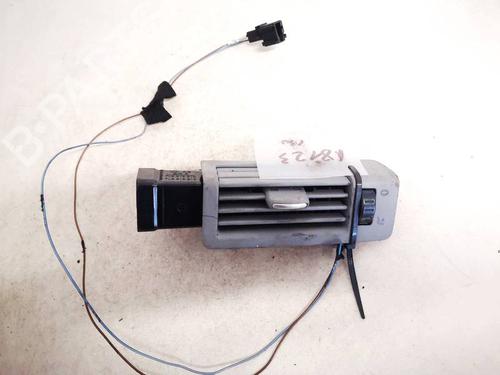 Used Air vent Air vent VW TOUAREG (7LA, 7L6, 7L7) 2.5 R5 TDI (174 hp) 32923992 32923992