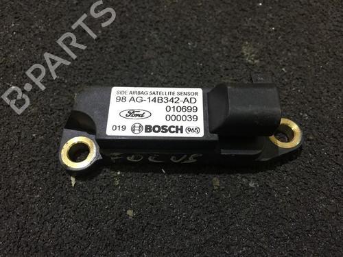 Used Electronic module Electronic module FORD FOCUS I (DAW, DBW) 1.8 DI / TDDi (75 hp) 33483778 33483778