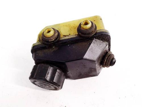 Used Power steering reservoir Power steering reservoir 38193537 38193537