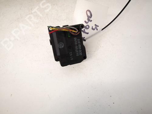 Used Electronic module Electronic module VW PHAETON (3D1, 3D2, 3D3, 3D4, 3D6, 3D7, 3D8, 3D9) 5.0 V10 TDI 4motion (313 hp) 32907812 32907812