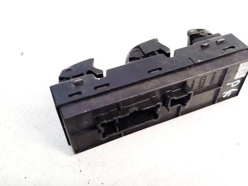 Switch NISSAN JUKE (F15) 1.5 dCi | BP37009302I30 - Image 2