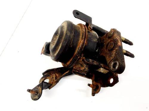 Used Engine mount Engine mount TOYOTA COROLLA Saloon (_E12_) 1.4 D-4D (NDE120_, NDE120R) (90 hp) 32937150 32937150