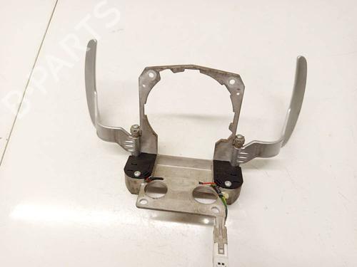 Used Steering wheel controls Steering wheel controls 34832330 34832330