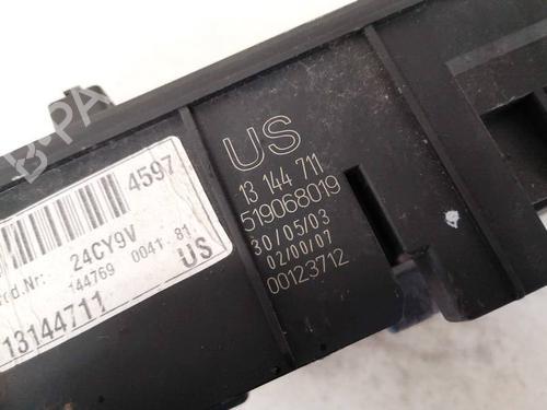 Fuse box OPEL SIGNUM Hatchback (Z03) 2.2 direct (F48) | BP32921414E1 - Image 2