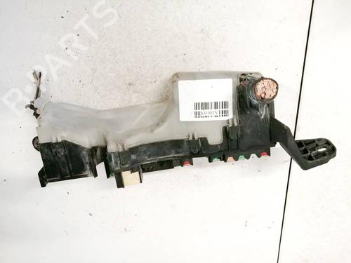 Used Fuse box Fuse box TOYOTA AVENSIS (_T25_) 2.0 D-4D (CDT250_, CDT250R) (116 hp) 32598014 32598014