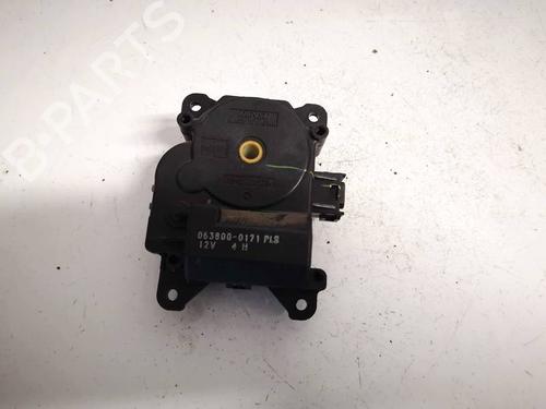 Used Electronic module LEXUS IS II (_E2_) 220d (ALE20) (177 hp) 32614827