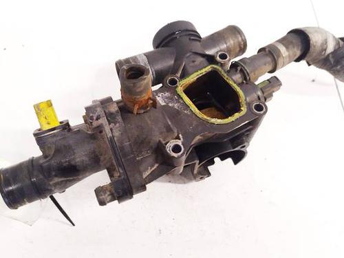 Used Thermostat housing Thermostat housing VOLVO S40 II (544) 2.0 D (136 hp) 37736058 37736058