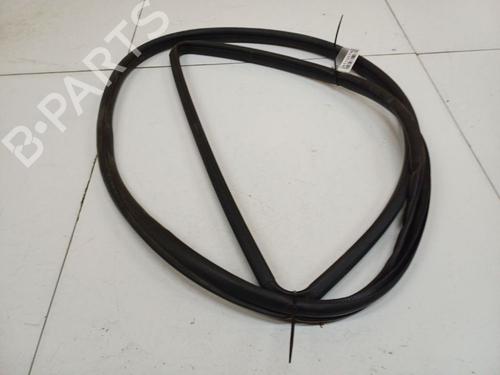 rubber-door-seal-subaru-forester-sh_-2007-34741615 main image