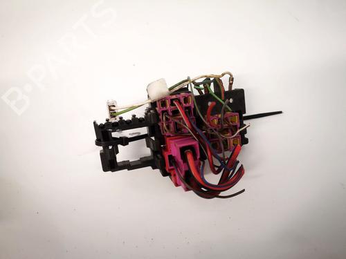 Fuse box AUDI 100 C4 Avant (4A5) 2.5 TDI | BP32884082E1 - Image 2