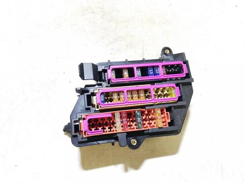 Used Fuse box Fuse box AUDI A6 C6 (4F2) 2.0 TDI (140 hp) 33102122 33102122