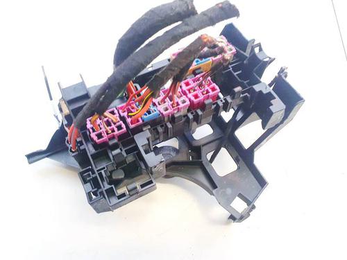Used Fuse box Fuse box AUDI Q7 (4LB) 4.2 TDI quattro (326 hp) 32931708 32931708