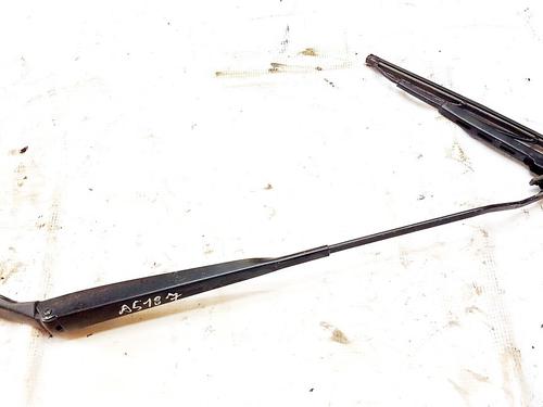 Used Front windshield wiper arm Front windshield wiper arm NISSAN MICRA III (K12) 1.2 16V (80 hp) 33526942 33526942