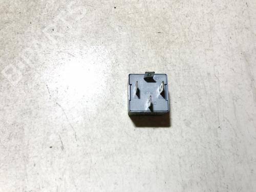 Electronic sensor VW BORA I (1J2) 1.9 TDI | BP33105757M84 - Image 2