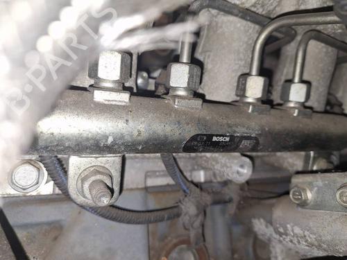 Used Injection rail Injection rail 35181525 35181525