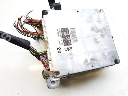 Used Engine control unit (ECU) Engine control unit (ECU) TOYOTA COROLLA (_E12_) 2.0 D-4D (CDE120R, CDE120L_) (110 hp) 32965244 32965244