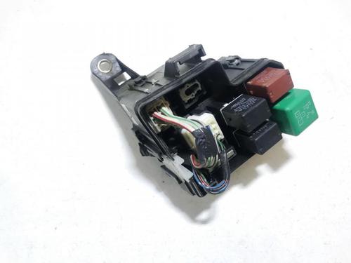 Used Fuse box Fuse box LEXUS GS (_S16_) 300 (JZS160_, JZS160R) (219 hp) 33505305 33505305