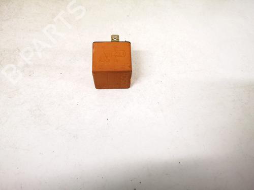 Used Electronic sensor Electronic sensor OPEL VECTRA B Estate (J96) 2.0 DTI 16V (F35) (101 hp) 33081792 33081792