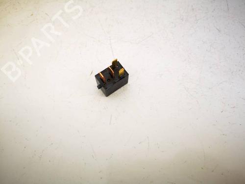 Electronic sensor HONDA CR-V III (RE_) 2.2 i-DTEC 4WD (RE6) | BP34204022M84 - Image 3