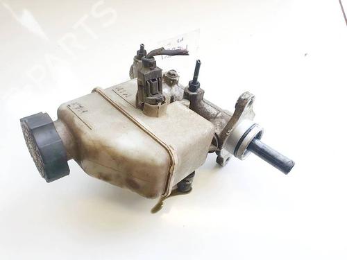 Used Brake master cylinder Brake master cylinder HYUNDAI i30 (FD) 1.6 CRDi (90 hp) 35306512 35306512