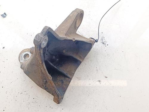 support-audi-a4-b5-8d2-1994-1995-1996-1997-1998-1999-2000-2001-32915222 main image