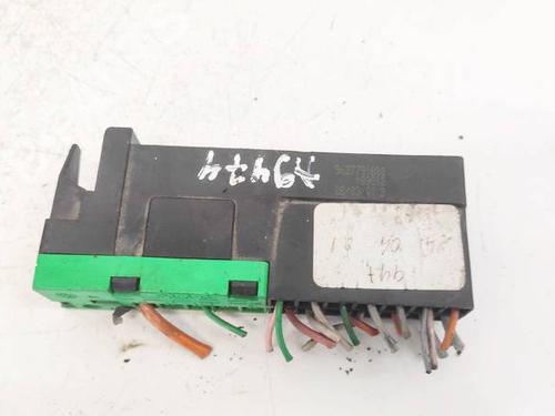 Used Fuse box Fuse box CITROËN XSARA PICASSO (N68) 2.0 HDi (90 hp) 32956064 32956064
