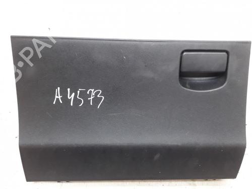 Used Glove box Glove box TOYOTA YARIS (_P9_) 1.4 D-4D (NLP90_, NLP90R) (90 hp) 35847872 35847872