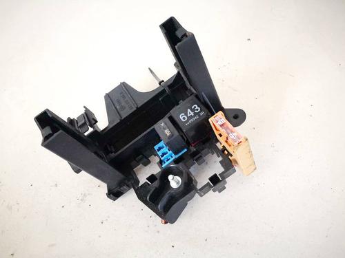 fuse-box-audi-a5-8t3-2007-2008-2009-2010-2011-2012-2013-2014-2015-2016-2017-32919516 main image