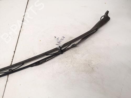 Used Front windshield wiper arm Front windshield wiper arm MERCEDES-BENZ 123 Saloon (W123) 200 D (123.120) (55 hp) 32915148 32915148