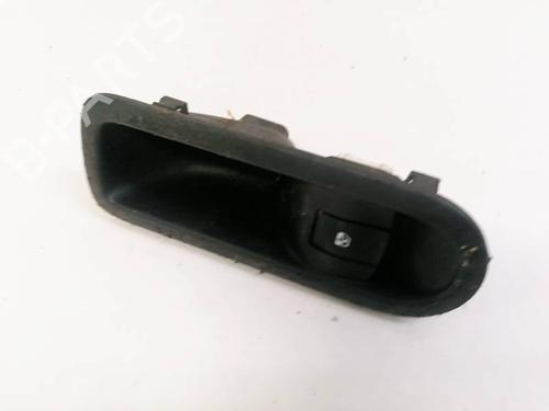 Used Switch Switch RENAULT MEGANE II (BM0/1_, CM0/1_) 1.5 dCi (BM02, BM13, BM2A, CM02, CM13) (101 hp) 32923289 32923289
