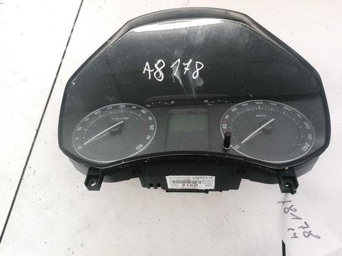 Used Instrument cluster Instrument cluster 35412597 35412597