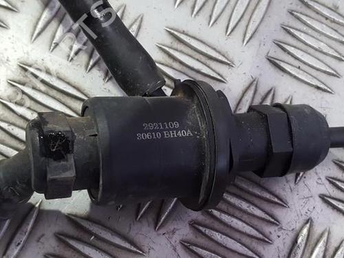 clutch-slave-cylinder-nissan-note-e11-ne11-2005-2006-2007-2008-2009-2010-2011-2012-2013-35688720 main image