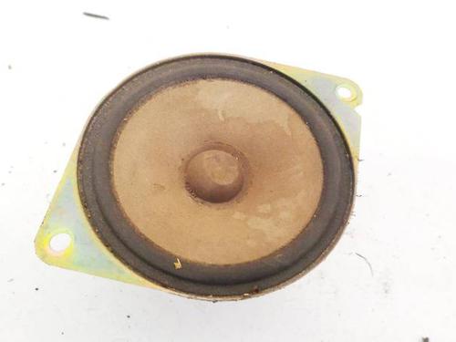 Used Speaker Speaker TOYOTA YARIS (_P1_) 1.4 D-4D (NLP10_, NLP10R) (75 hp) 32586350 32586350