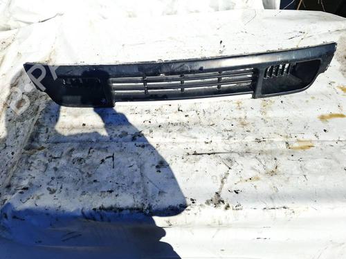 Used Grille Grille 36825870 36825870