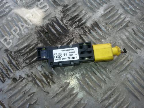 Used Electronic module Electronic module AUDI A6 C5 (4B2, 4B4) 1.9 TDI (130 hp) 33505238 33505238