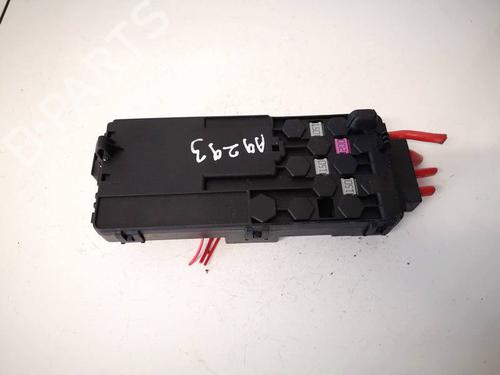 Used Fuse box Fuse box MERCEDES-BENZ CLS (C219) CLS 350 (219.356) (272 hp) 32952033 32952033