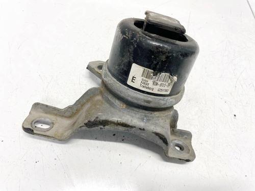 Used Engine mount Engine mount VOLVO XC60 I SUV (156) 2.4 D / D3 / D4 AWD (163 hp) 32596739 32596739