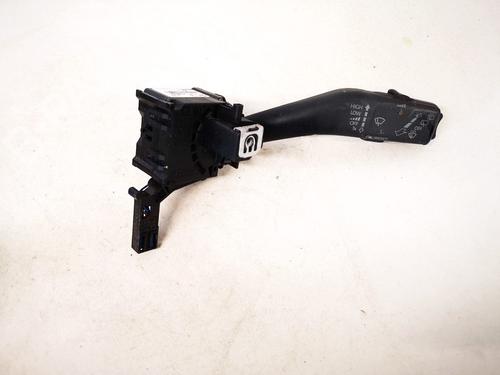 Used Warning switch Warning switch SKODA OCTAVIA II (1Z3) 1.9 TDI (105 hp) 35573044 35573044