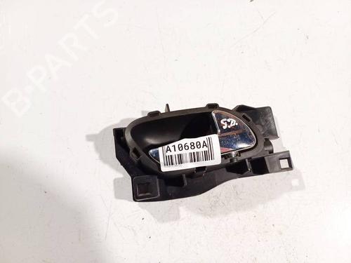 Højre bagtil invendig håndtag Højre bagtil invendig håndtag CITROËN C4 I (LC_) 1.6 HDi (90 hp) 34944879 34944879