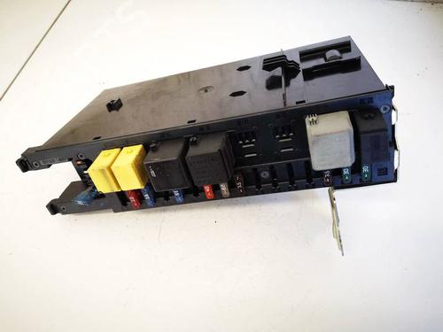 Used Fuse box Fuse box MERCEDES-BENZ C-CLASS (W203) C 220 CDI (203.006, 203.008) (143 hp) 33749598 33749598