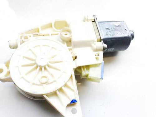 Used Right rear window motor Right rear window motor 36689164 36689164