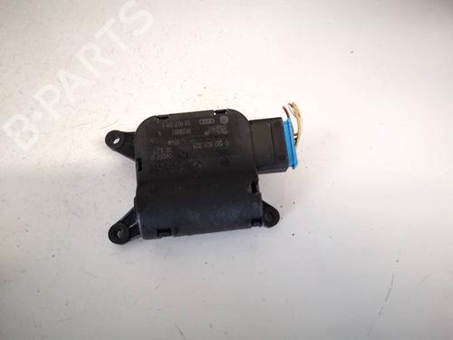 Used Electronic module Electronic module SKODA OCTAVIA I (1U2) 2.0 (116 hp) 32552427 32552427
