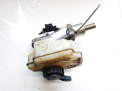 Used Brake master cylinder Brake master cylinder VW GOLF VI (5K1) 1.4 TSI (160 hp) 39758751 39758751