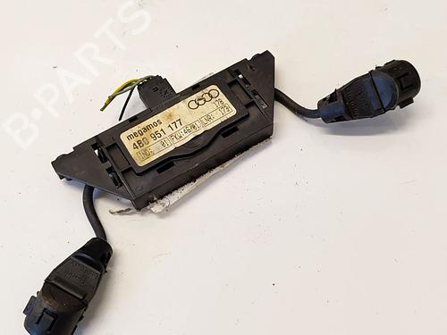 Used Electronic module Electronic module AUDI A6 C5 (4B2, 4B4) 1.9 TDI (130 hp) 36760218 36760218