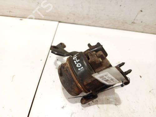 Used Engine mount Engine mount 32552518 32552518